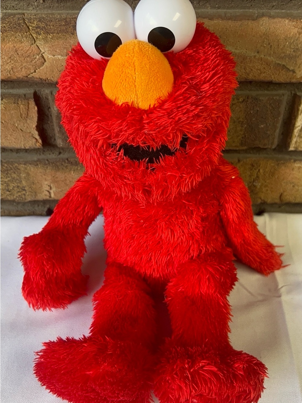 Sesame Street Elmo Plush - Red with Orange Nose and White Eyes